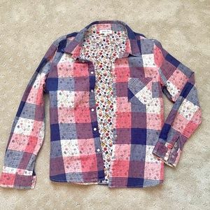 Grace and Lace Women's Flannel Shirt, Size Medium.